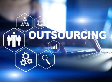 Dịch Vụ IT Outsourcing Là Gì? Giải Pháp Tiết Kiệm Cho Doanh Nghiệp Trong Thời Đại Số
