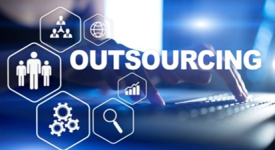 Dịch Vụ IT Outsourcing Là Gì? Giải Pháp Tiết Kiệm Cho Doanh Nghiệp Trong Thời Đại Số